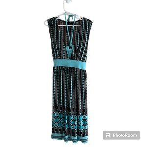🟤SPEECHLESS: Girl size 8, teal & brown patterned sleeveless dress w/halter🟤